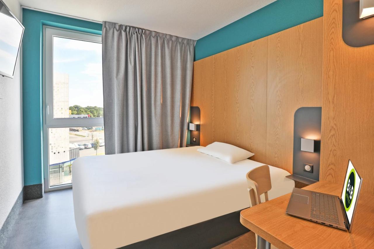 B&B Hotel La Roche-Sur-Yon Mouilleron-le-Captif Bagian luar foto