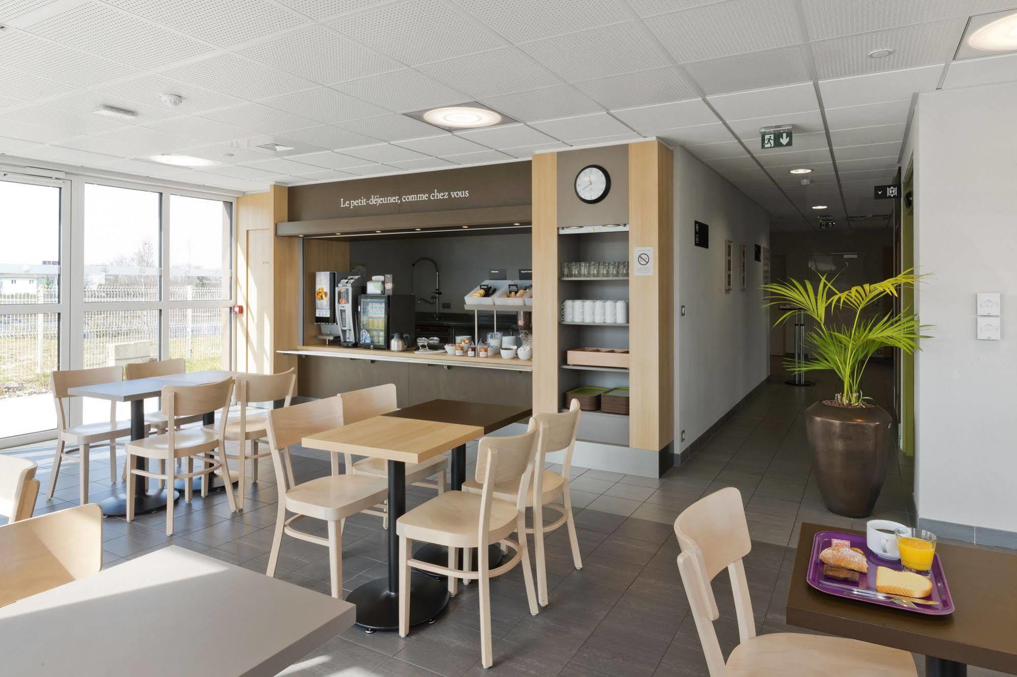B&B Hotel La Roche-Sur-Yon Mouilleron-le-Captif Bagian luar foto